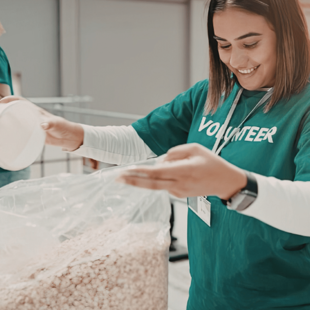 Volunteering has become more than a “nice to have” perk—it’s a meaningful way for organizations to strengthen culture, support their communities, and engage employees in a deeper way.  But from an HR perspective, the real question isn’t should you encourage volunteering—it’s how to build a program your employees will actually use and value.